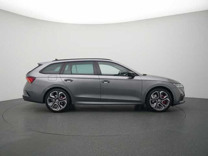 SKODA OCTAVIA Combi RS DSG NAVI VIRT APP KAM KEYLESS