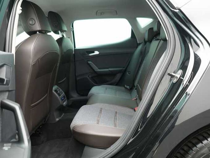 SEAT Leon Xcellence DSG NAVI VIRT SHZ APP LED