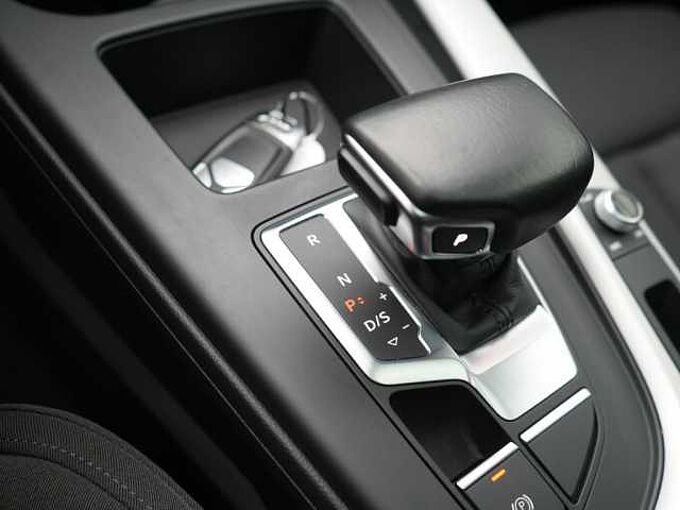 Audi A5 Sportback S-TRON NAVI PANO SHZ MATRIX PDC