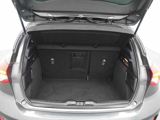Ford Focus SHZ NAVI LED VIRT PDC KAM