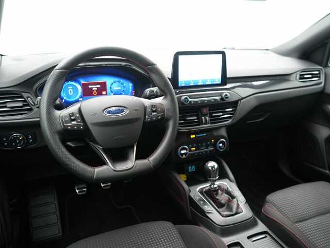 Ford Focus SHZ NAVI LED VIRT PDC KAM