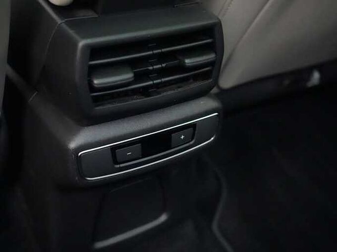 Audi Q4 e-tron PANO NAVI VIRT ACC KAM APP SHZ LED PDC