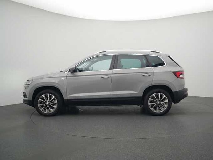 SKODA KAROQ Clever DSG APP CONNECT SHZ LED W-LAN NAVI