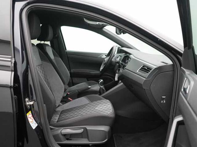 Volkswagen Taigo TSI R-Line ACC KAM APP SHZ PDC
