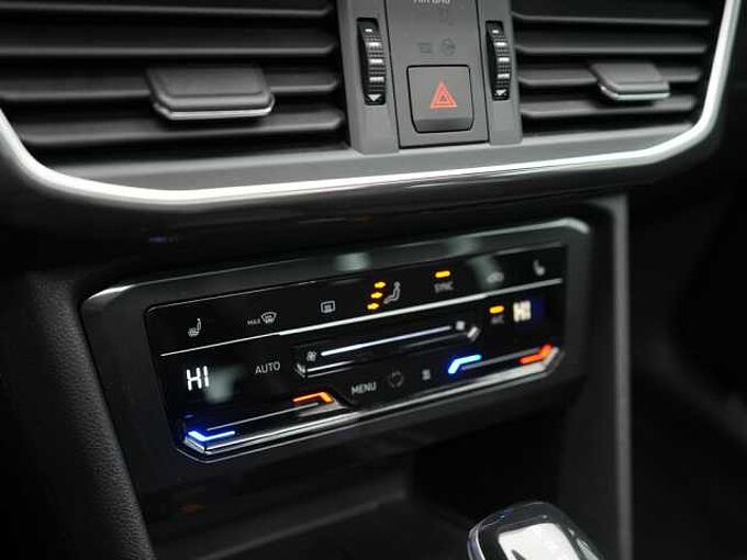 SEAT Tarraco FR 4Drive DSG PANO AHK STANDHZ NAVI VIRT