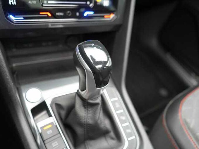 SEAT Tarraco FR 4Drive DSG PANO AHK STANDHZ NAVI VIRT