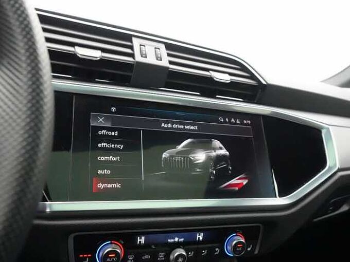 Audi Q3 S line STRON PANO AHK ACC NAVI VIRT KAM APP