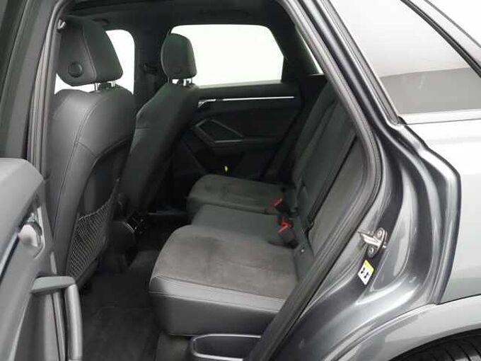 Audi Q3 S line STRON PANO AHK ACC NAVI VIRT KAM APP