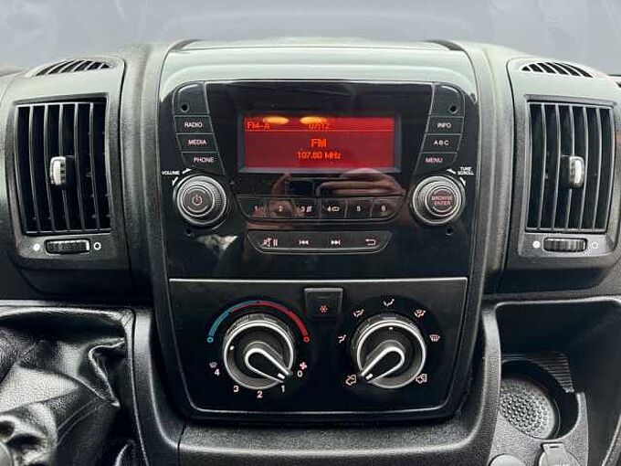 Opel Movano C Pritsche DoKa L1H1 3,5t KLIMA