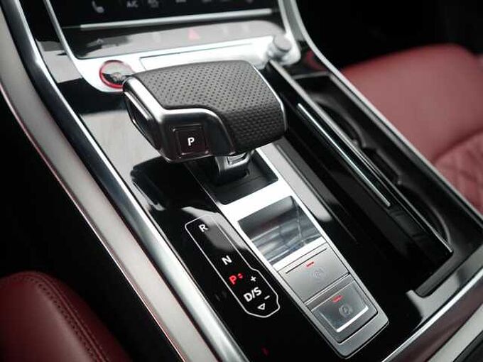 Audi SQ8 quattro MATRIX LEDER B&O AHK NAVI VIRT KAM