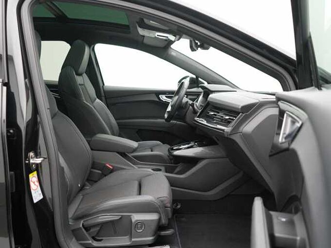 Audi Q4 Sportback S line ACC APP KAM VIRT MATRIX