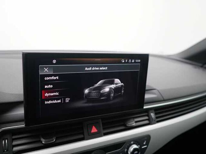 Audi A5 Cabriolet S line S-TRON CARPLAY PDC PORT NAVI