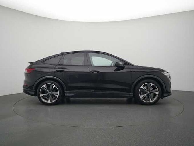 Audi Q4 Sportback S line PANO NAVI LEDER MATRIX AHK