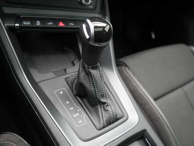 Audi Q3 Sportback e S line STRON PANO MATRIX B&O ACC
