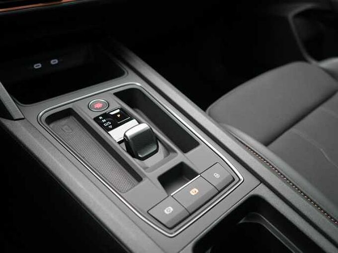 CUPRA Formentor DSG PANO ACC LED KAM SHZ PDC CARPLAY