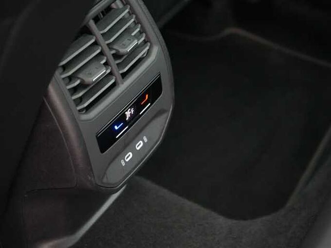 CUPRA Formentor DSG PANO ACC LED KAM SHZ PDC CARPLAY