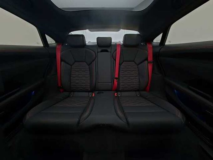 Audi e-tron RS GT ALLRADLENKUNG DESIGN PAKET RS