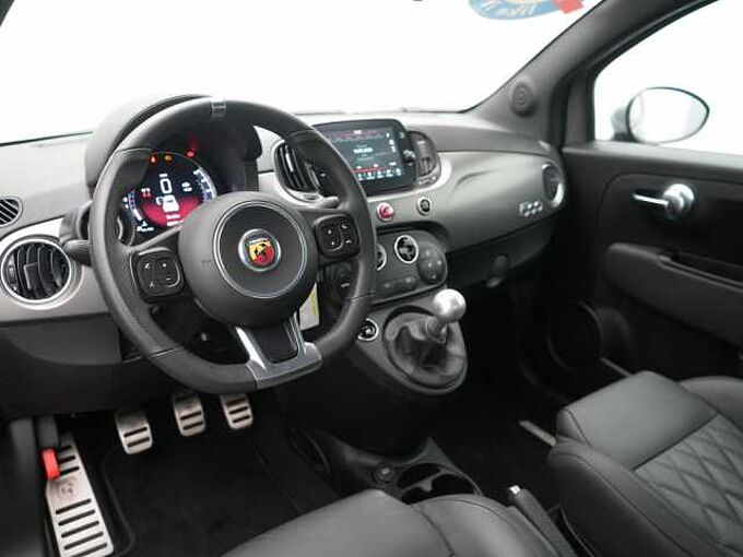 Fiat 500 PDC NAVI VIRT APP SPORTABGASANLAGE PDC APP