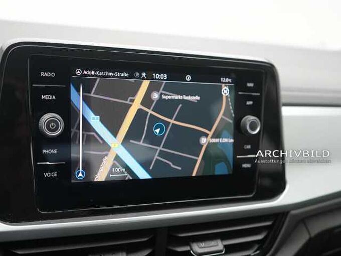 Volkswagen T-Roc SHZ NAVI PDC KLIMA LED