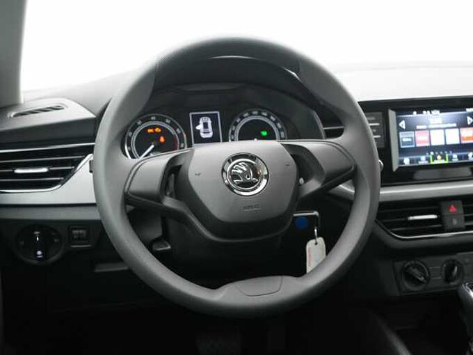 SKODA KAMIQ DSG PDC LED PORT NAVI