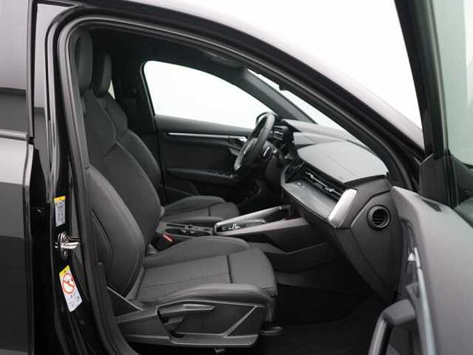 Audi A3 Sportback e S line ACC AHK NAVI KAM B&O