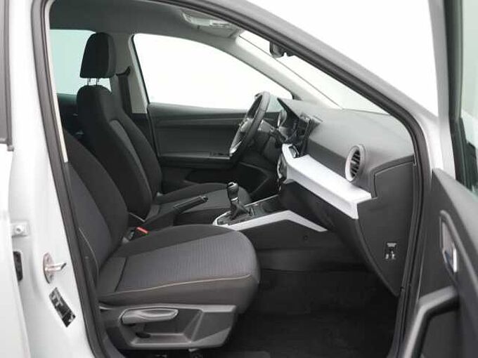 SEAT Arona Style NAVI VIRT CARPLAY KEYLESS ACC KAM