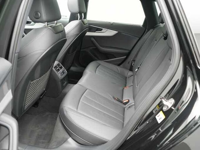 Audi A4 Avant S line ACC NAVI LEDER PANO KAM