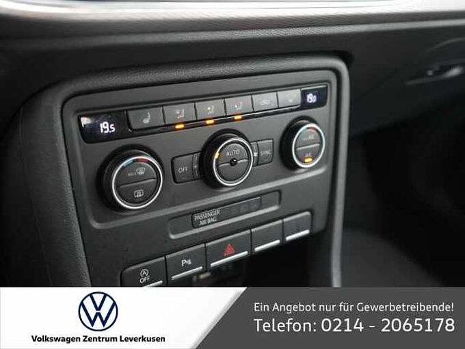 Volkswagen Beetle Cabriolet 1.2 Club NAVI SHZ XENON PDC APP