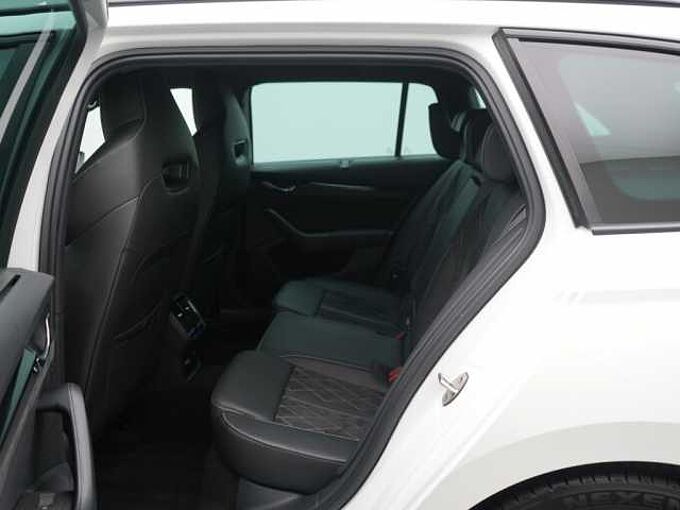 SKODA OCTAVIA Combi RS DSG ACC NAVI KAM CARPLAY MEMORY