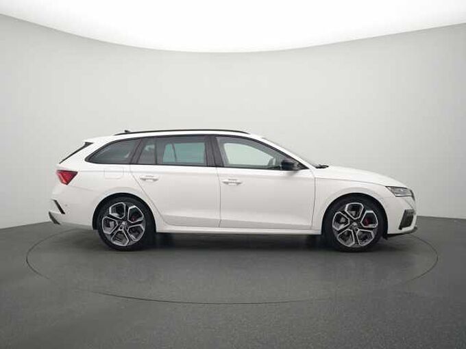 SKODA OCTAVIA Combi RS DSG ACC NAVI KAM CARPLAY MEMORY