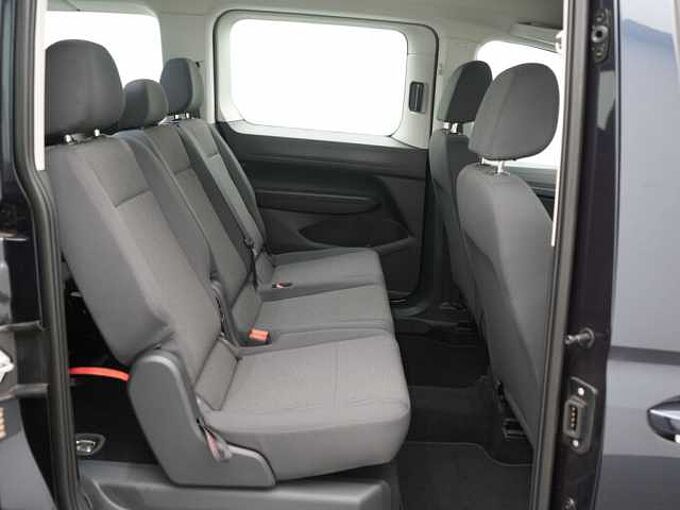 Volkswagen Caddy Maxi TSI APP PDC NAVI 7-SITZER