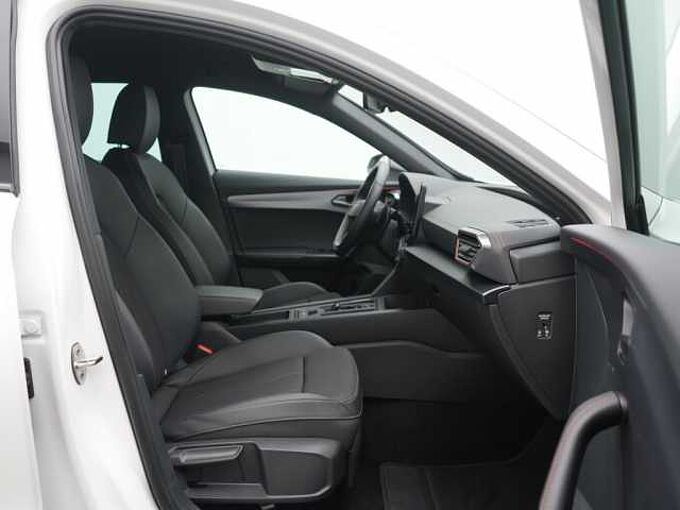 CUPRA Formentor DSG CARPLAY LED ACC KAM SHZ PDC