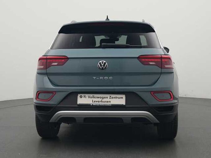 Volkswagen T-Roc Life NAVI VIRT SHZ CARPLAY PDC LED