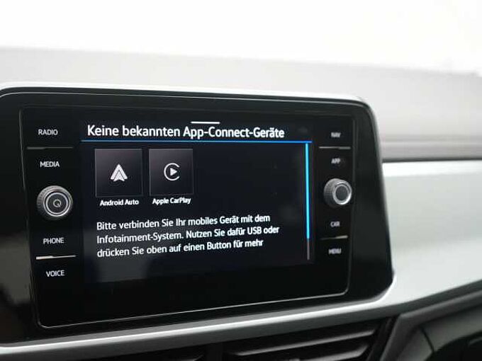Volkswagen T-Roc NAVI SHZ LED APP CONNECT PDC