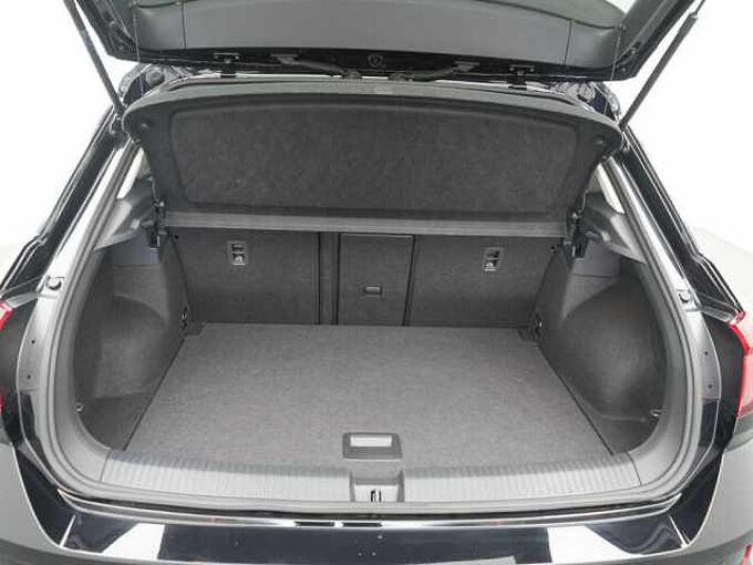 Volkswagen T-Roc Life NAVI VIRT CARPLAY SHZ PDC LED