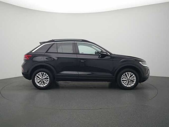 Volkswagen T-Roc Life NAVI VIRT CARPLAY SHZ PDC LED