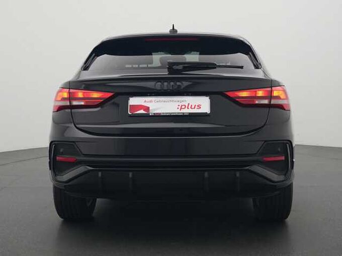 Audi Q3 Sportback 45 e S line S-TRON NAVI VIRT SHZ