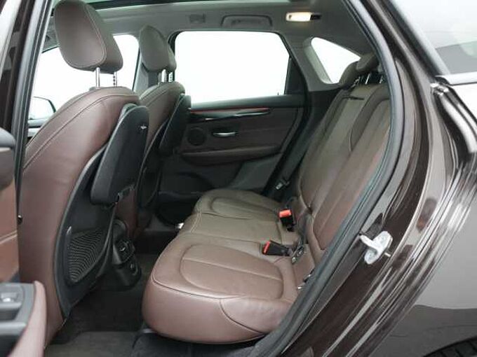 BMW 220 Active Tourer STEPTRON AHK NAVI PANO LEDER