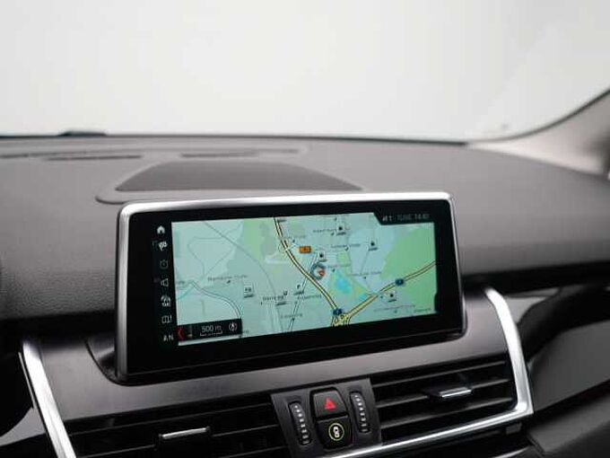 BMW 220 Active Tourer STEPTRON AHK NAVI PANO LEDER