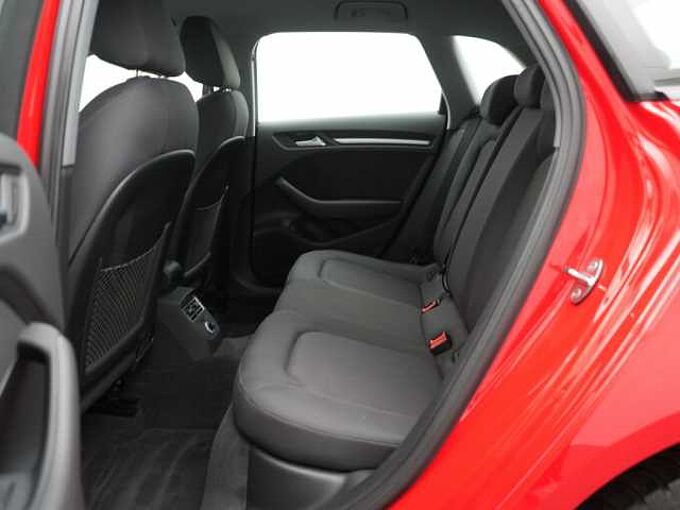 Audi A3 Sportback 30 NAVI XENON SHZ PDC