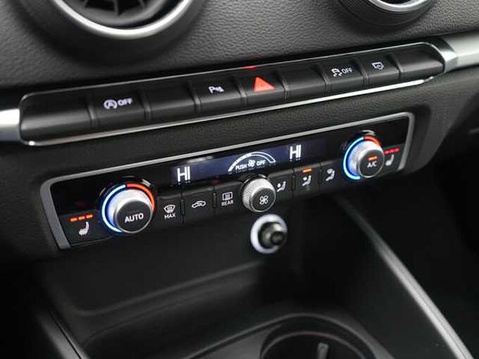 Audi A3 Sportback 30 NAVI XENON SHZ PDC