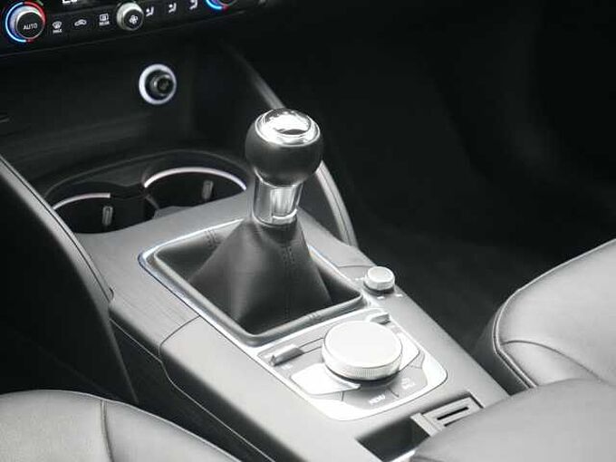 Audi A3 VIRT NAVI SHZ LEDER S TRON