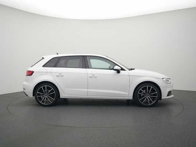 Audi A3 VIRT NAVI SHZ LEDER S TRON