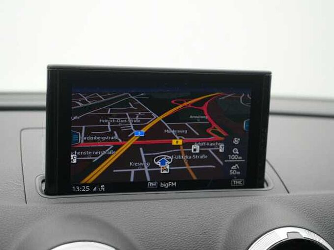 Audi A3 Sportback NAVI SHZ PANO LEDER XENON