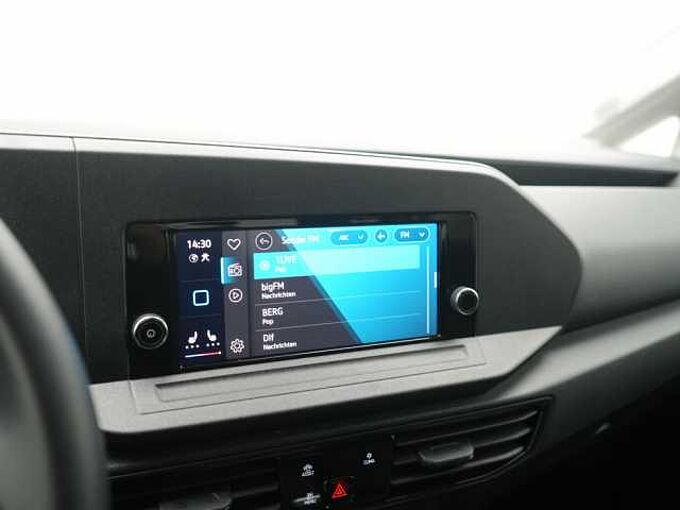 Volkswagen Caddy Maxi ACC SHZ PDC PORT NAVI 7 SITZER LANG