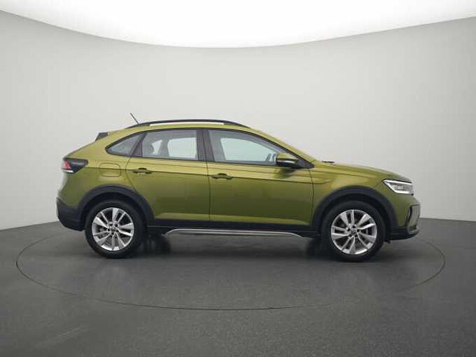 Volkswagen Taigo Life PDC MATRIX VIRT NAVI SHZ CARPLAY