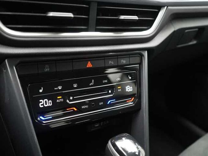 Volkswagen T-Roc Style DSG ACC AHK NAVI KAM SHZ