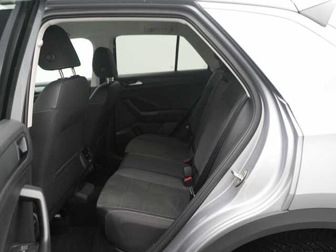 Volkswagen T-Roc Style DSG ACC AHK NAVI KAM SHZ