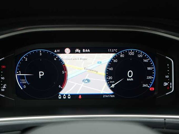 Volkswagen T-Roc Style DSG ACC AHK NAVI KAM SHZ