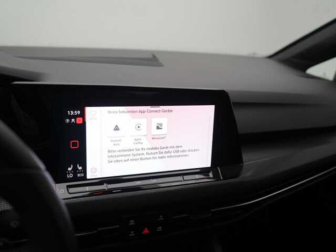 Volkswagen Golf VIII eHybrid GTE DSG NAVI SHZ PDC